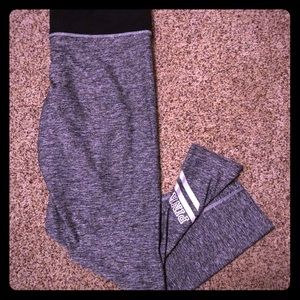 Women’s yoga pants